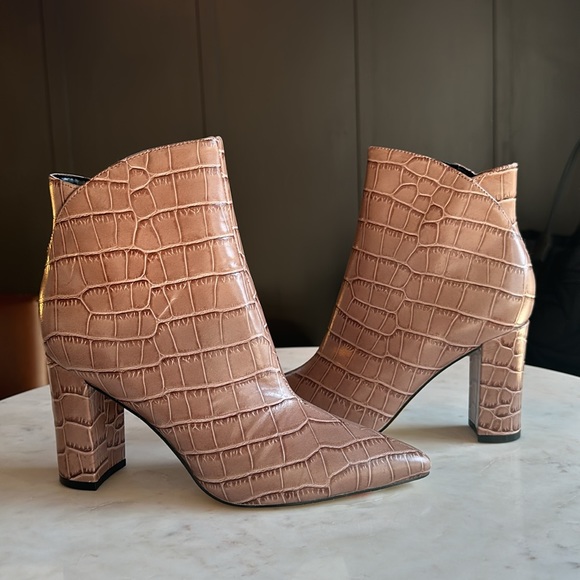 NWOT Marc Fisher Booties - Picture 1 of 8